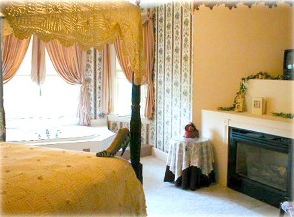 Inn At Norwood Sykesville Экстерьер фото
